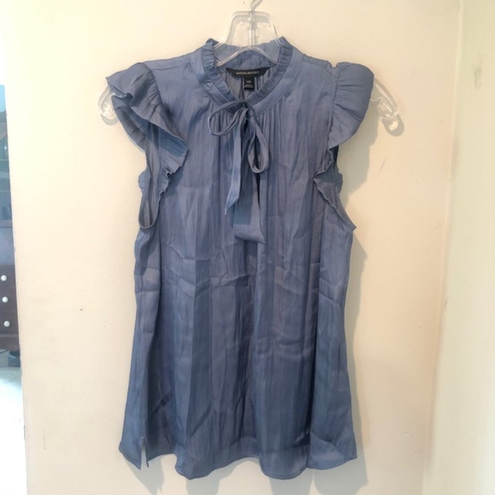 Banana Republic Sleeveless Silk Blouse